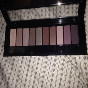 L'Oréal LA Nude 2 Eyeshadow Palette